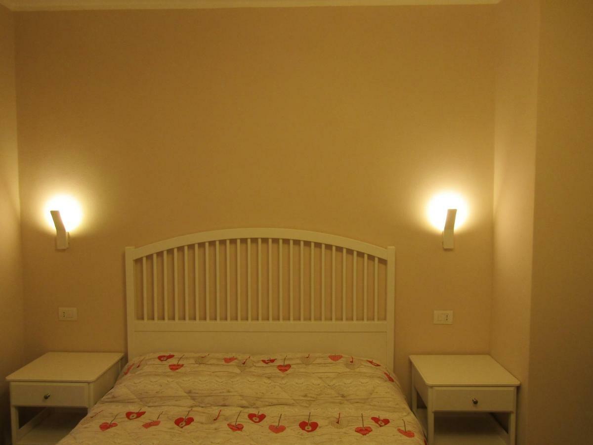 Hotel Tourist Point La Spezia Extérieur photo