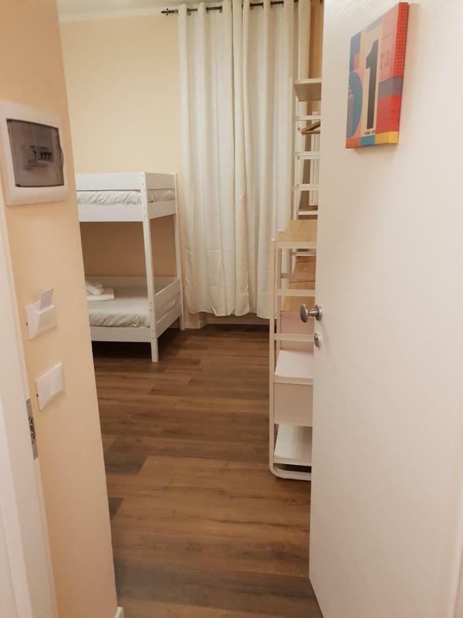 Hotel Tourist Point La Spezia Extérieur photo